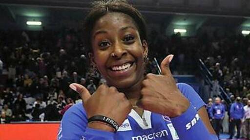 Myriam Sylla, la capitana azzurra che ama i nonni e combatte il razzismo