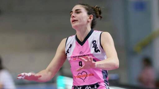 Laura Melandri, la pallavolista romagnola innamorata di Bergamo: esperienza tra club e nazionale azzurra   