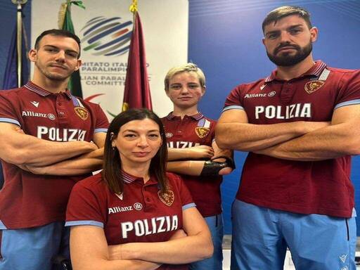 Bebe Vio, la campionessa paralimpica diventa poliziotta
