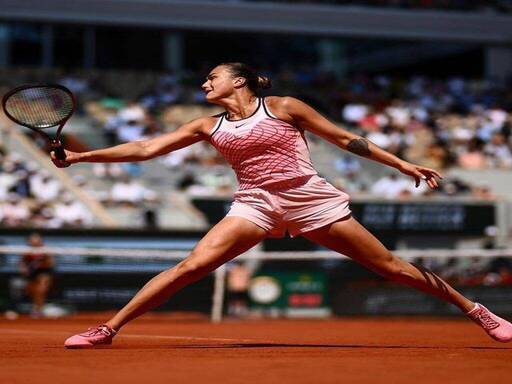 WTA Wimbledon: la Sabalenka vola in semifinale
